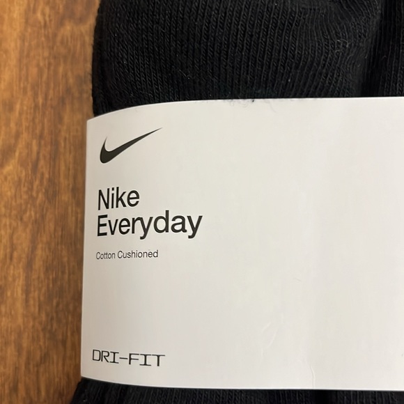 Nike Everyday Ankle Cotton Cushioned Socks 6 Pack - Picture 8 of 17
